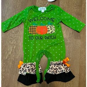 NWT 0-3M Boutique Welcome to our Patch Fall Pumpkin Romper
